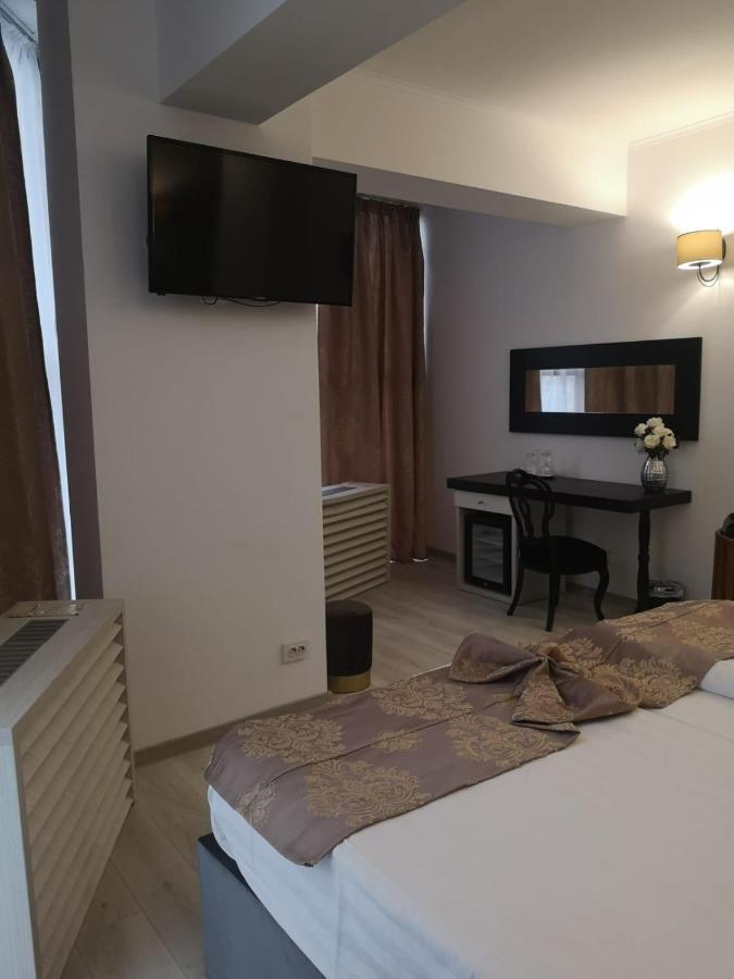 Hotel Helin - Calea Bucuresti Craiova Exterior foto
